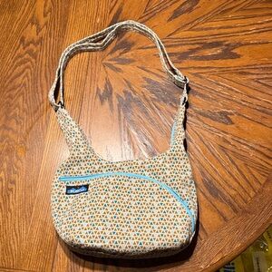 Kavu Geometric Tan and Blue Shoulder Bag